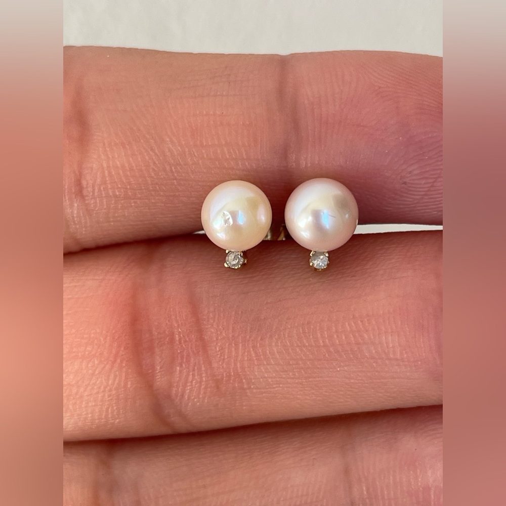 14k gold Akoya Diamond Pearls